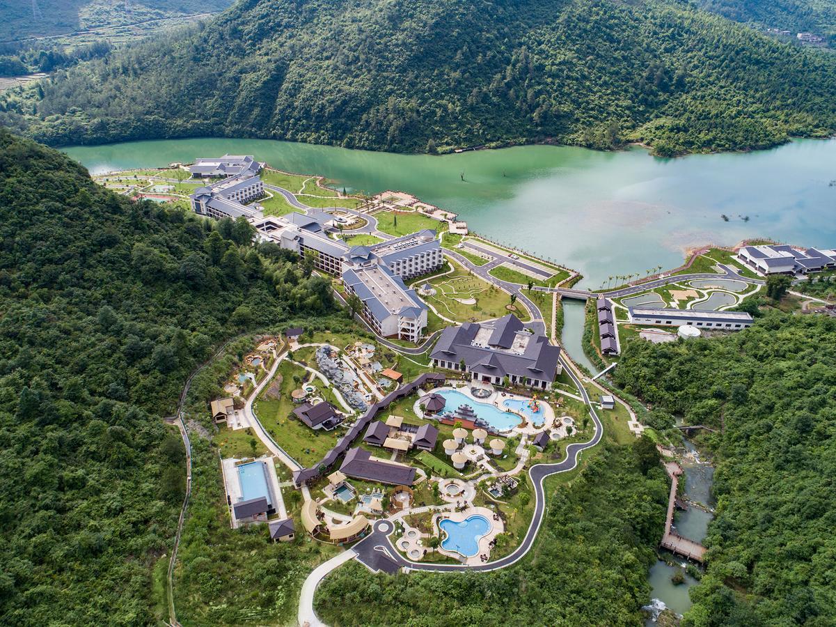 Ln Dongfang Hot Spring Resort Shaoguan Zewnętrze zdjęcie