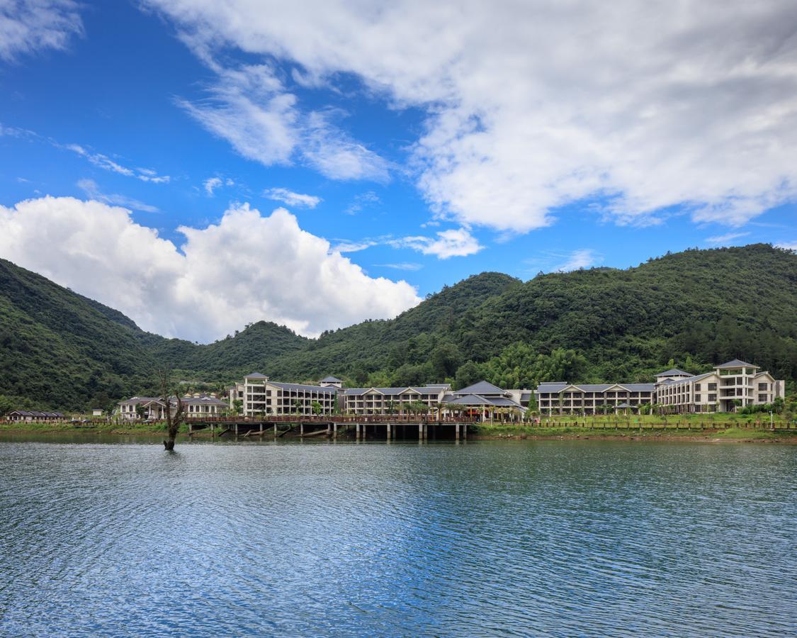 Ln Dongfang Hot Spring Resort Shaoguan Zewnętrze zdjęcie